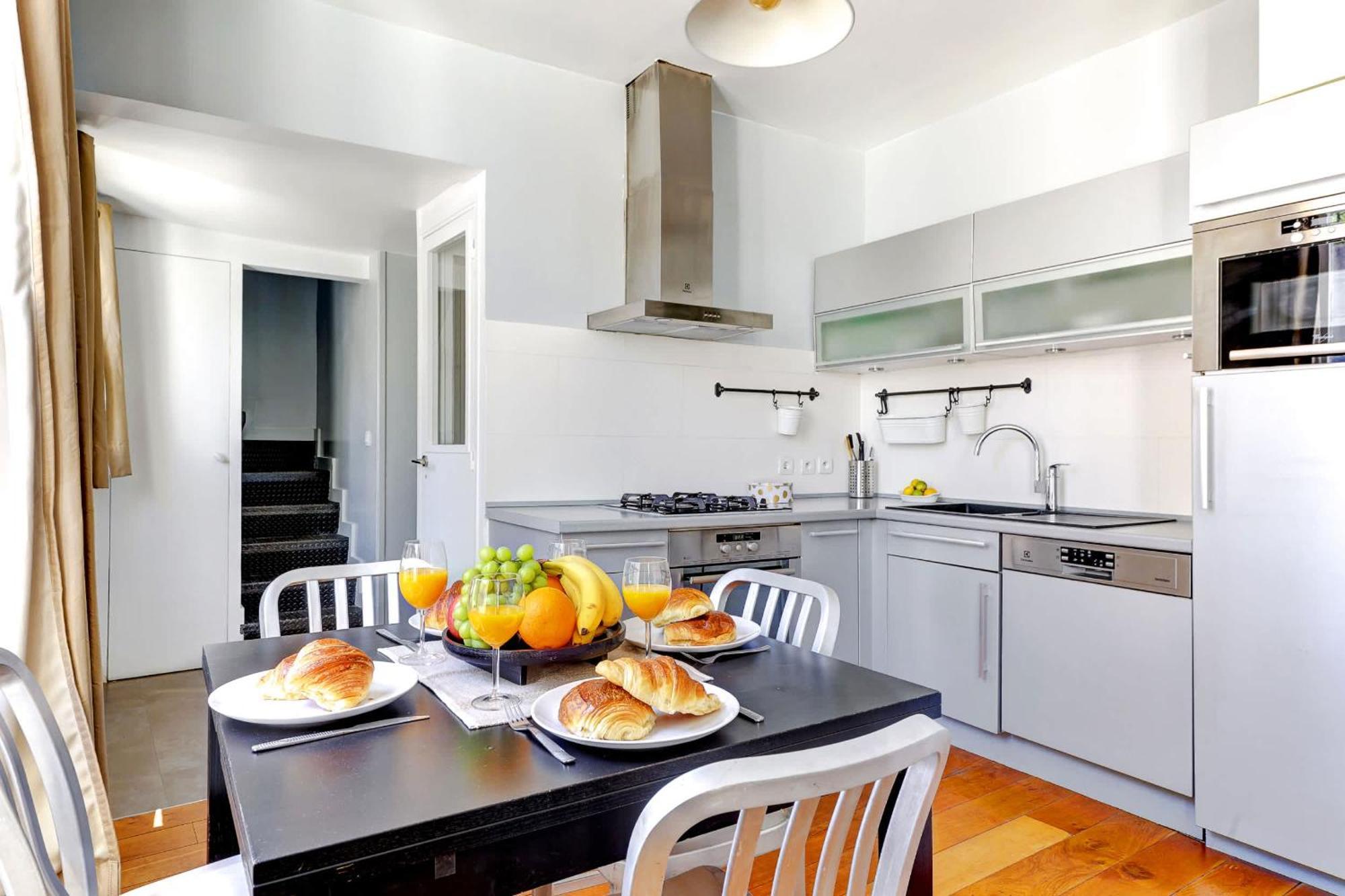 Apartment Bright 1br By Palais Garnier & Champs-elysees *